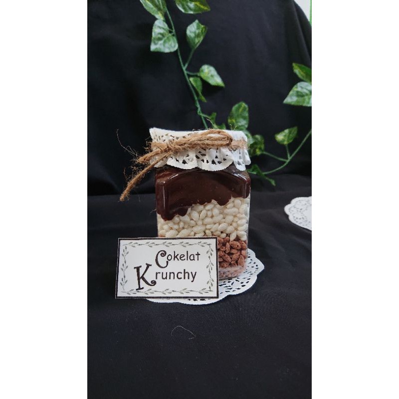 

crispy rice in Jar by Cokelat Krunchy