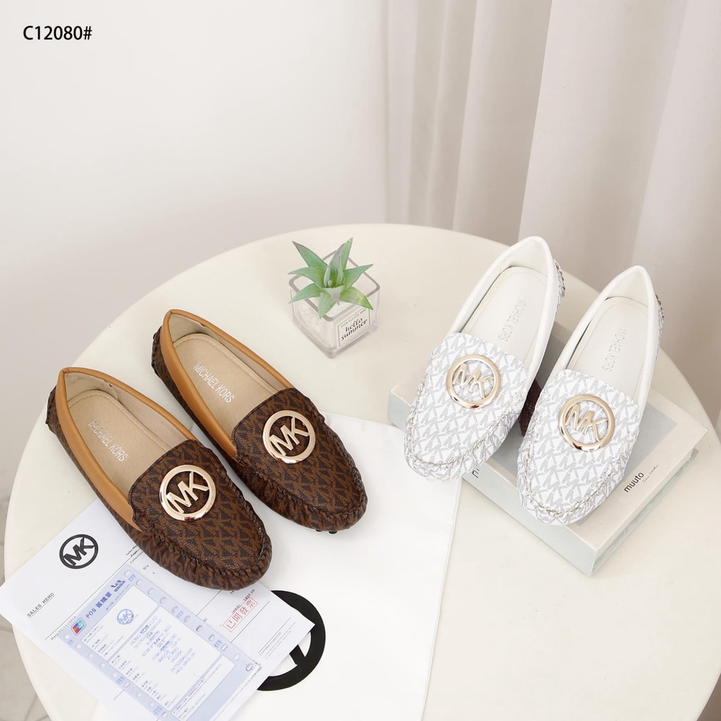 MK c12080 Logo Loafers Shoes