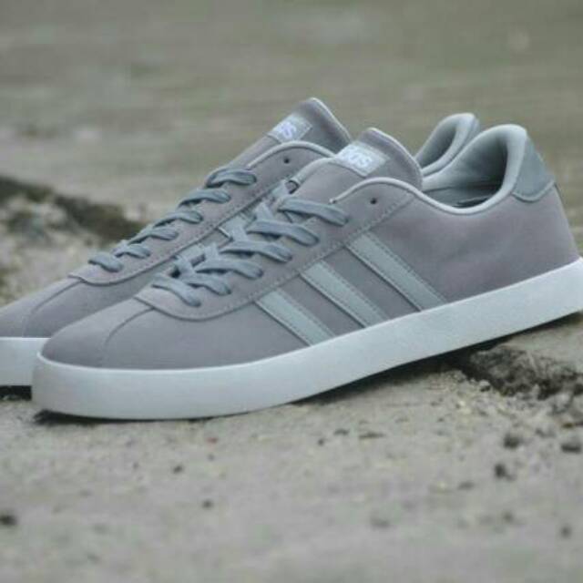 SEPATU ADIDAS VL COURT ORIGINAL BNWB GREY / SEPATU PRIA / ADIDAS SHOES / SNEAKER PRIA / SEPATU SKATE