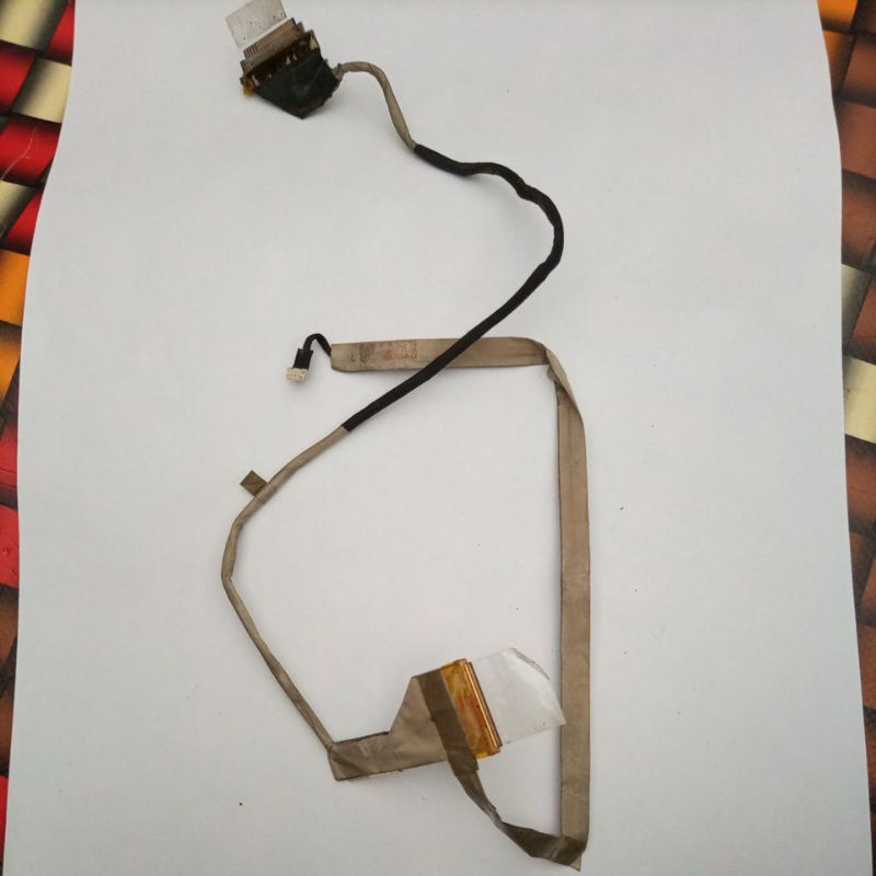 flexible laptop seri toshiba l745