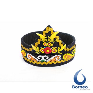 Hiasan Kepala Topi Adat Khas Suku Dayak Kalimantan Hiasan Kepala Topi Adat Khas Suku Dayak Kalimantan