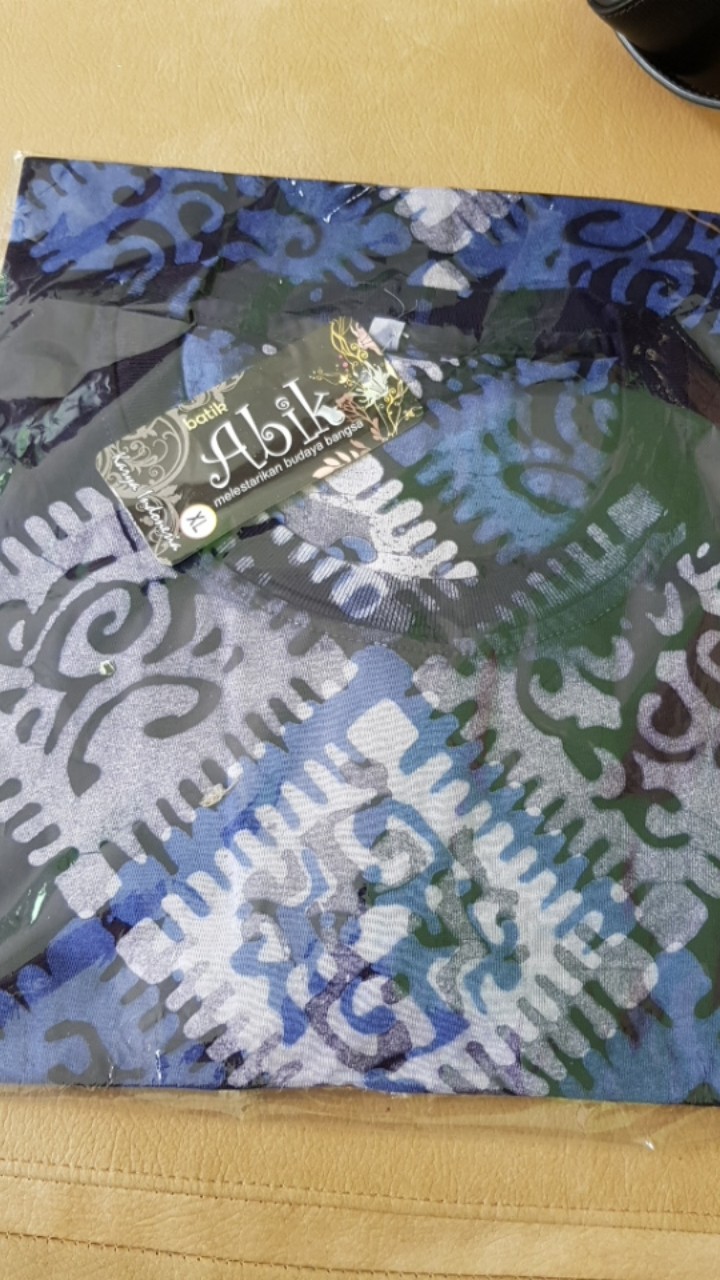 Kaos Batik Cap Motif Kotak Biru / Kaos Batik Pekalongan
