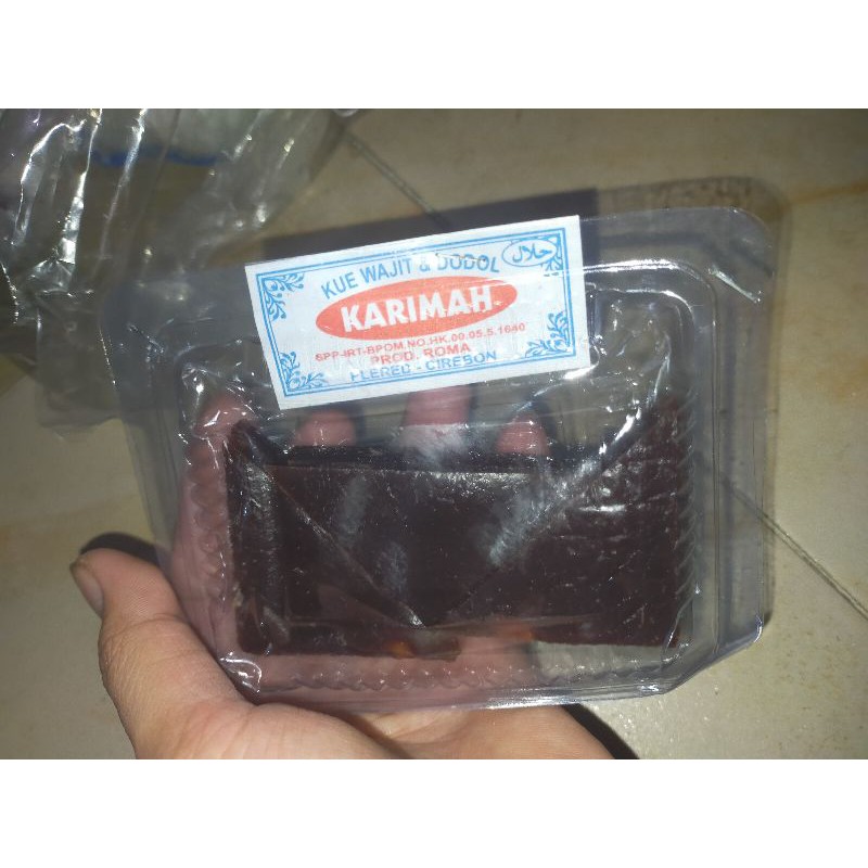 

Dodol Wajik Manis Rasa Kacang Gula Merah Khas Kota Cirebon Kemasan 100 Gram
