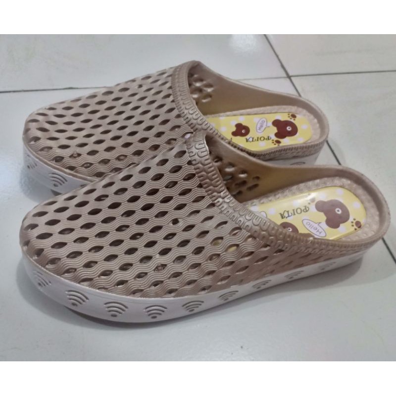 Sandal Selop Wanita/Sandal Karet Bakpao