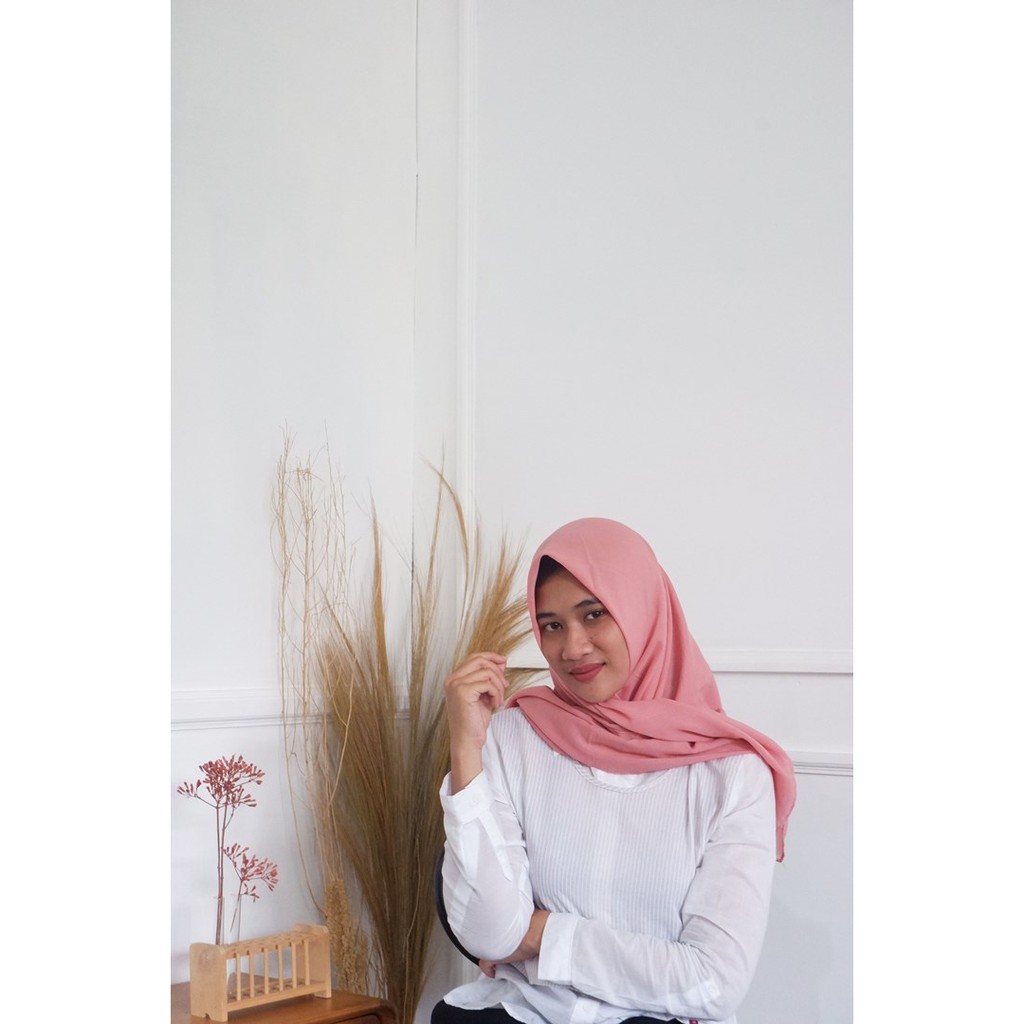 50 warna BELLA SQUARE JILBAB SEGI EMPAT POLLYCOTTON-bella rose nude