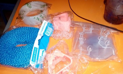 Gantungan Sapu Pengait Gagang Sapu Pel Kamar Mandi / Gantungan Tempel Sapu Tanpa Bor Hook Hanger