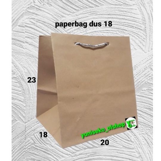 

paperbag dus 18 (20.18.22)