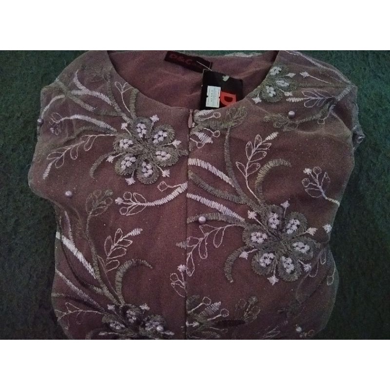 Gaun Brokat Mewah Premium