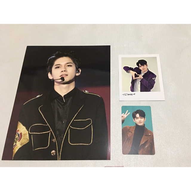 Ong Seongwoo official photocard, polaroid, mini poster
