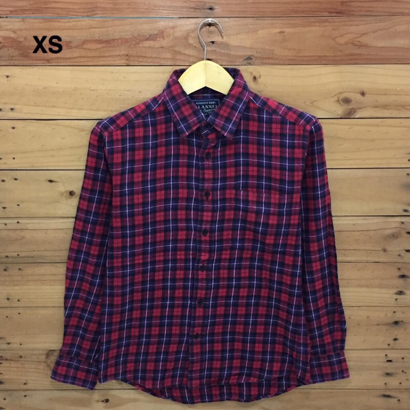 KEMEJA FLANNEL UNIQLO SIZE XS