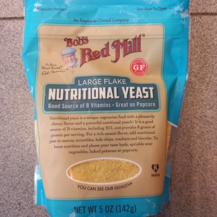 

BISA COD bob's red mill nutritional yeast large flake 142gr