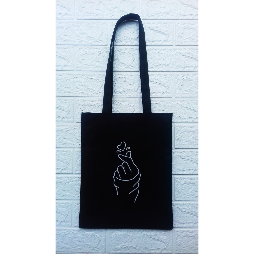 Totebag kanvas hitam putih murah (Dinier)