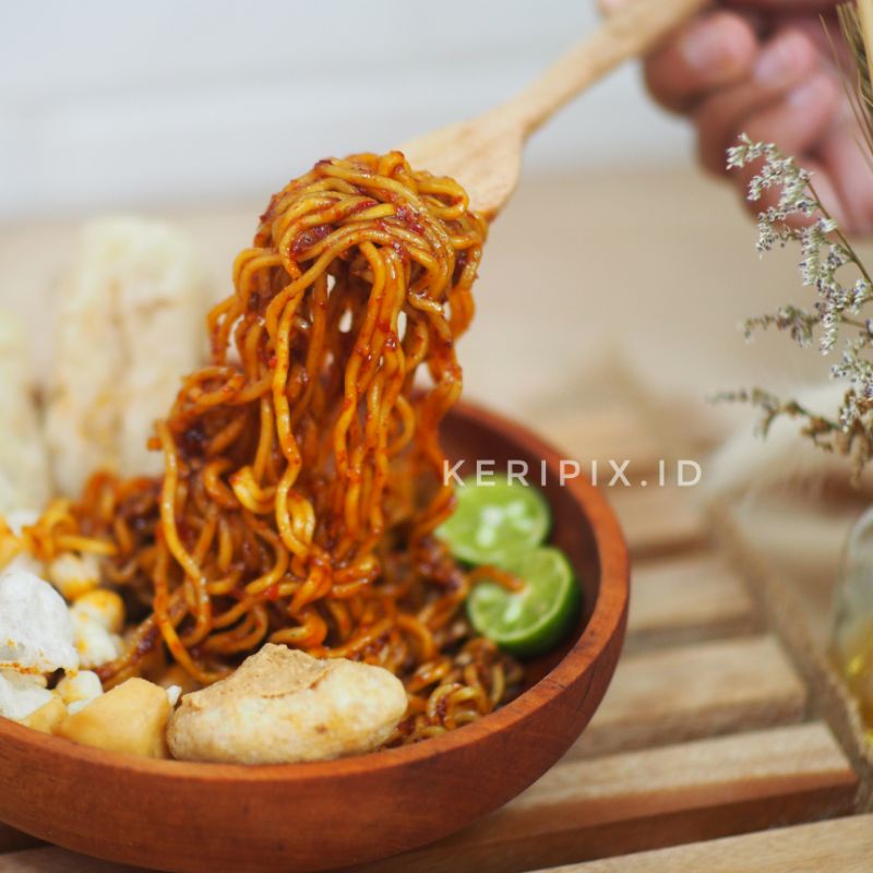 

Mie Goreng Sambal Matah | Keripix.id