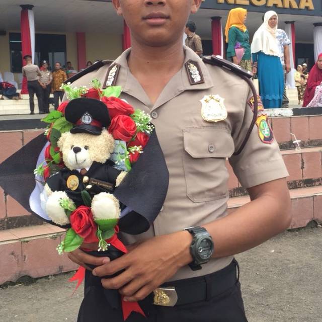 promo wisuda akpol buket bunga boneka