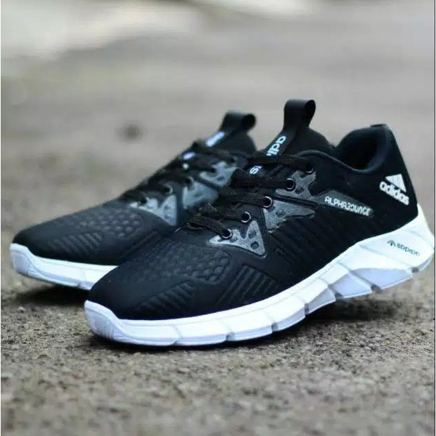 Sepatu sneakers adidas alphabounce (Grade Ori)