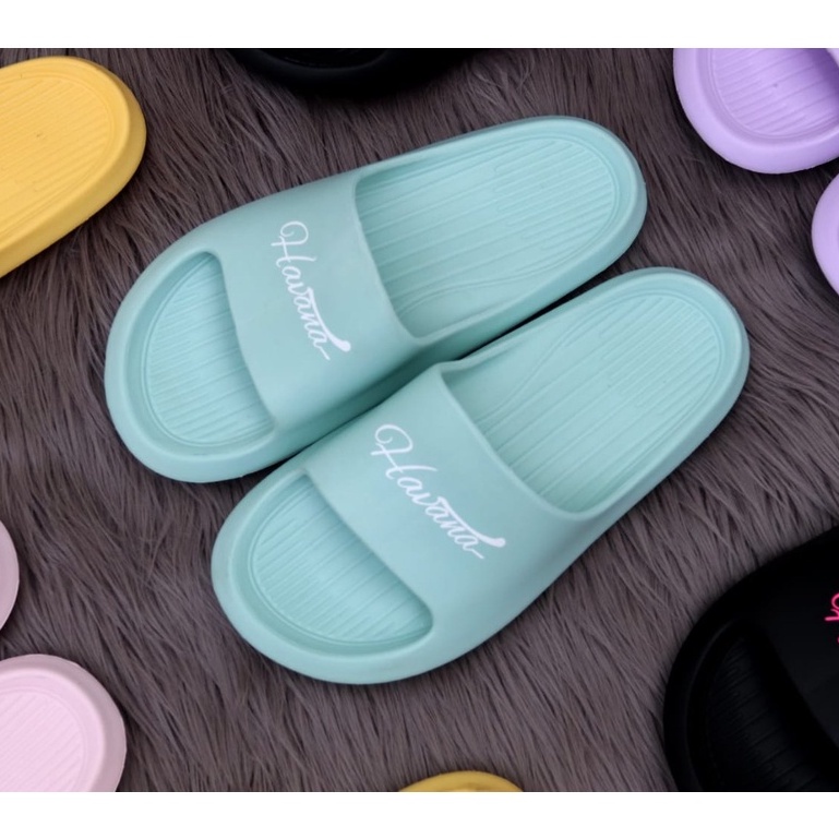 Sandal Selop Wanita Sandal Wanita Selop Rumah Sendal Wanita Slide Terbaru Sandal Wanita Kekinian Sandal Cewek Slip On Terbaru Sandal Wanita Slop Terbaru Sandal Slide Sandal Terbaru Sandal Murah Sandal Fashionable Sandal Rumah