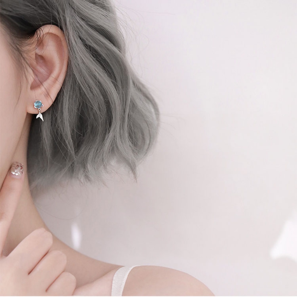 Anting Stud Silver S925 Bentuk Ekor Mermaid Aquamarine Warna Biru Gaya Korea Untuk Wanita