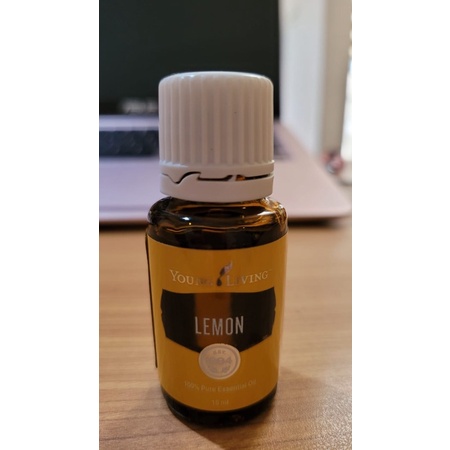 Young Living Essential Oil - Lemon