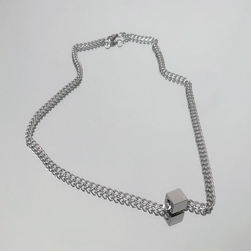 Small Square Titanium Steel Necklace Accessories Street Hip-hop Jumping Personality Clavicle Chain