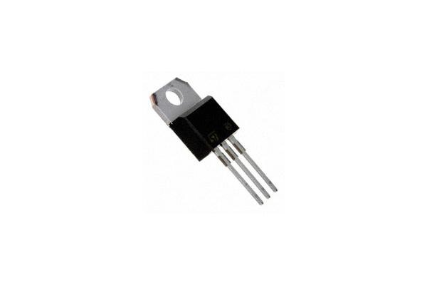 10pcs/lot L7808CV TO220 L7808 TO-220 7808 LM7808 MC7808 stabilivolt voltage-regulator Tabung Baru original In Stock