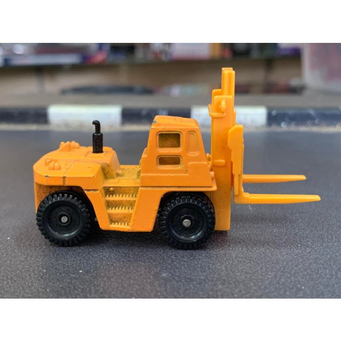 Vintage Tomica 12 Toyota Forklift FD 200 Made in Japan No Box