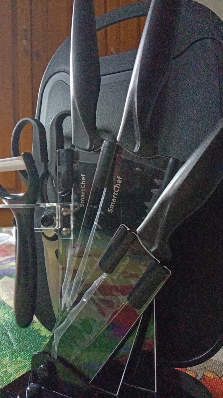 Anqi Shop   Pisau Baru  + Talenan Masak Set 7in1 Bahan Keramik Best Quality / Vs-1804