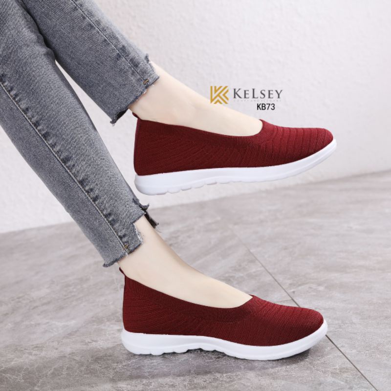 Sepatu Flyknit  Slip On Wanita Kelsey KB73