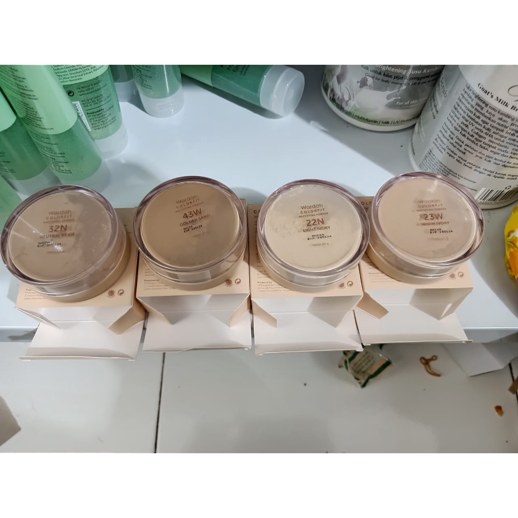 WARDAH COLORFIT Mattifying Powder 15gr