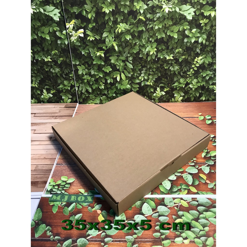 

Kardus Uk. 35x35x5 cm......Die cut untuk packing aksesoris dll, model box pizza