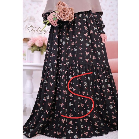 CIRILLA BLACK NIGHTGOWN BY DITSY EDISI AGUSTUS 2022