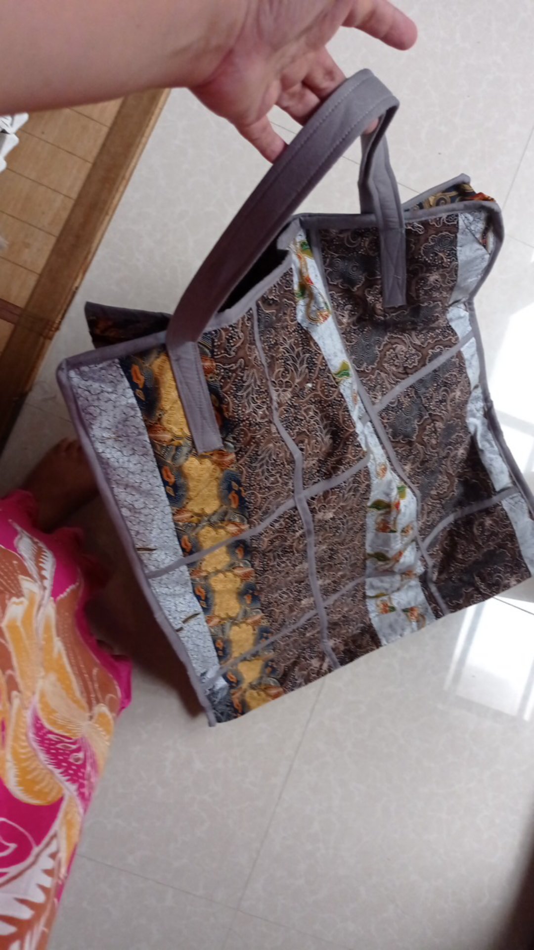 Tas Laundry Super Jumbo (pj 60 Tg 70 Lbar 40 Cm) - Batik Wanita - Kain Perca - Dari Kain Perca