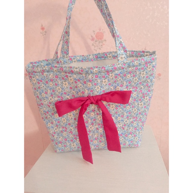 

TAS SOUVENIR PENGAJIAN (24x30x10) Blue