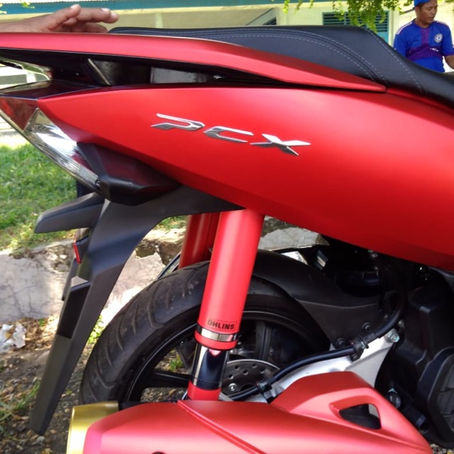 COVERSHOCK PCX BELAKANG MODEL USD