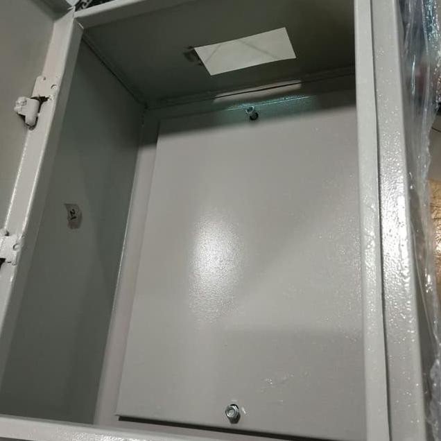 Box Panel indoor 20x30 / Box Panel 20 x 30