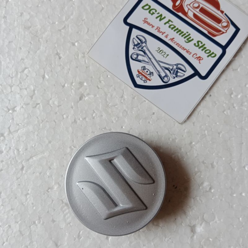 Dop Roda Tutup Velg Mobil Suzuki APV Original