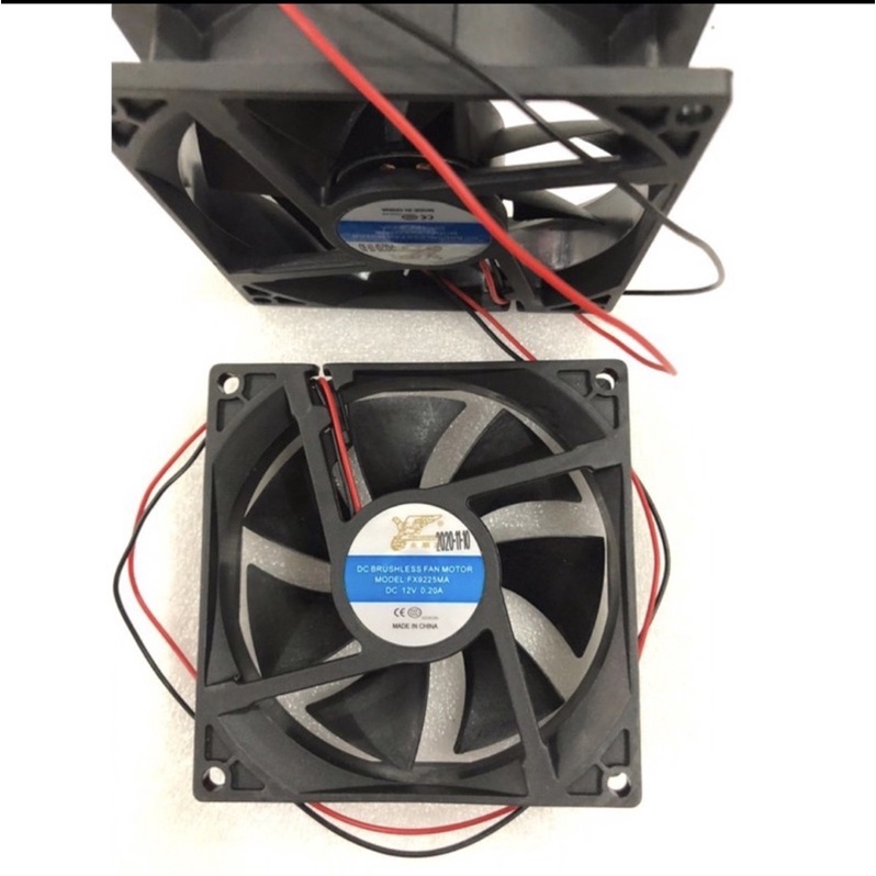 Fan DC 12V 9cm 12 volt 9x9 GB