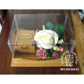 Kotak Cincin Nikah