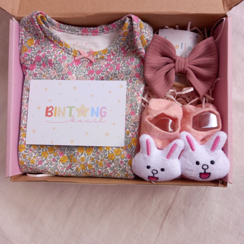 NEW |MOTHERCARE GIRL |HAMPERS MOTHERCARE| HAMPERS BABY |BABY HAMPERS |HAMPERS BAYI| KADO LAHIRAN| BABY GIFT-Jumper flower 3-6m