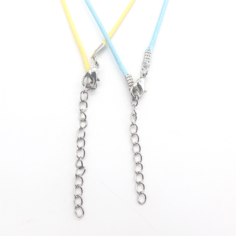 2pcs / Set Kalung Tali Lilin Dengan Liontin Kartun Hewan Warna-Warni Bahan Alloy Untuk Wanita