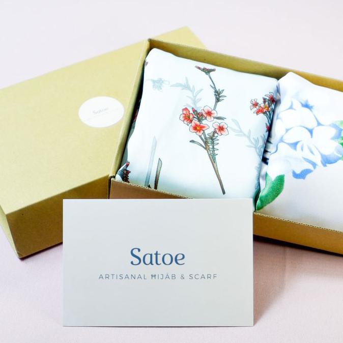 

Hampers Lebaran Batik Satoe - PAKET A - PAKET A MOTIF