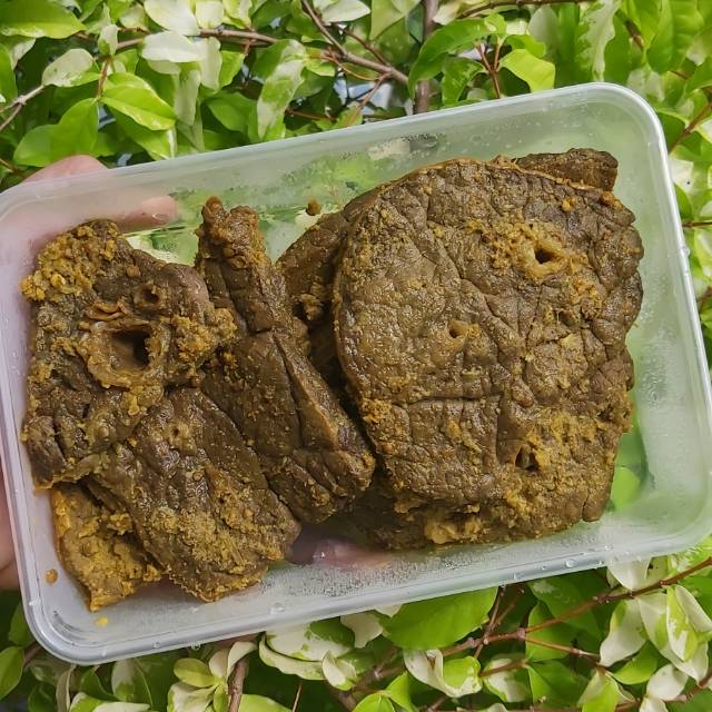 

FROZEN (PARU UNGKEP)