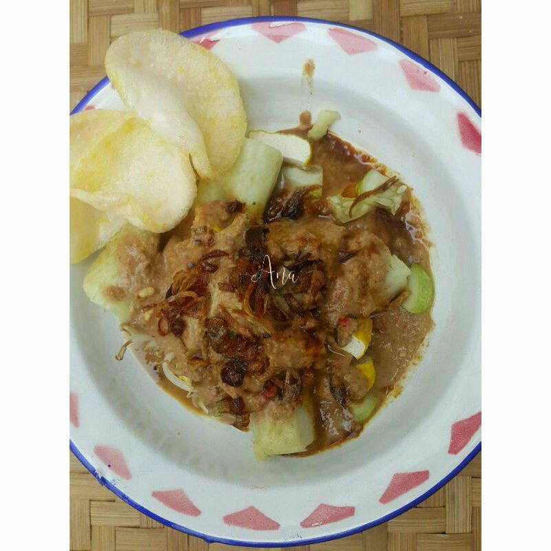 Kupat Tahu Bandung Sarapan Pagi