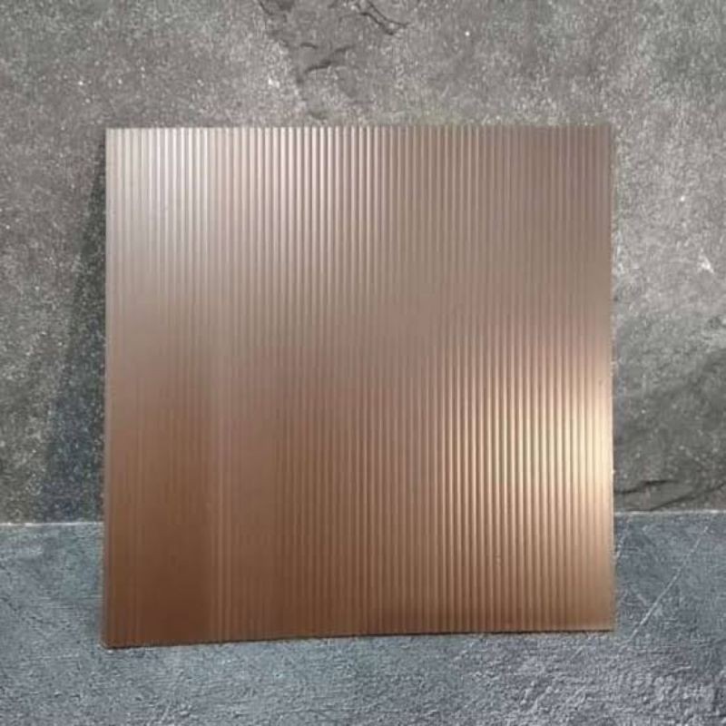 Tatakan Kue Kotak Plastik