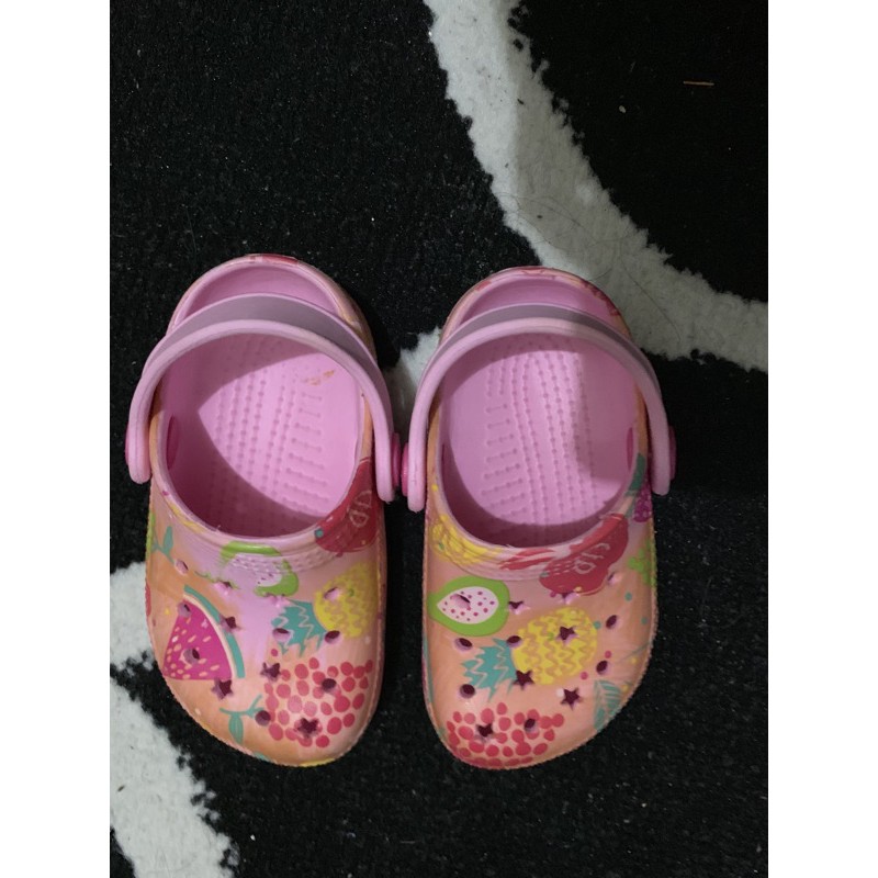 Preloved sandal anak LC waikiki pink/sandal prewalker anak