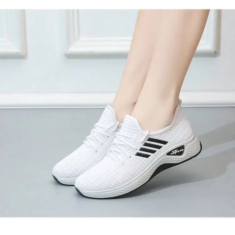 Sepatu Sneakers Olahraga wanita ~ sepatu kets cewek viral embos - Motif Bergaris Trending - A-8