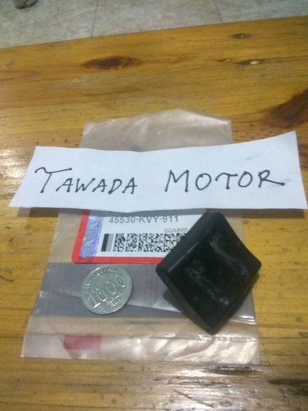 KARET PEREDAM-TAHANAN MESIN-RUBBER LINK STOPPER HONDA VARIO 125 LAMA KODE KZR