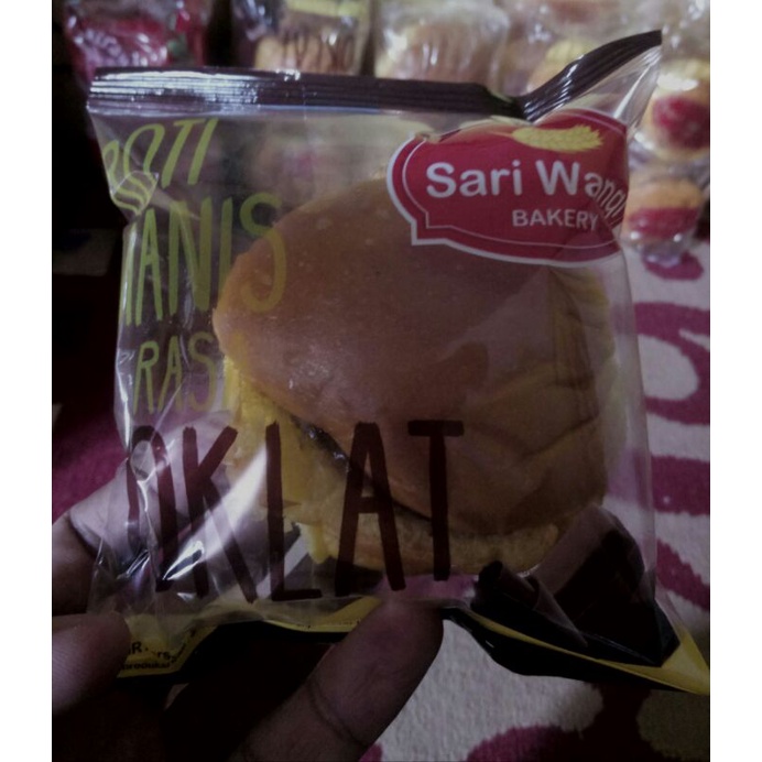 [READY] Roti Sariwangi Fla Original Murah 1 Pack isi 10 pcs-Cokelat
