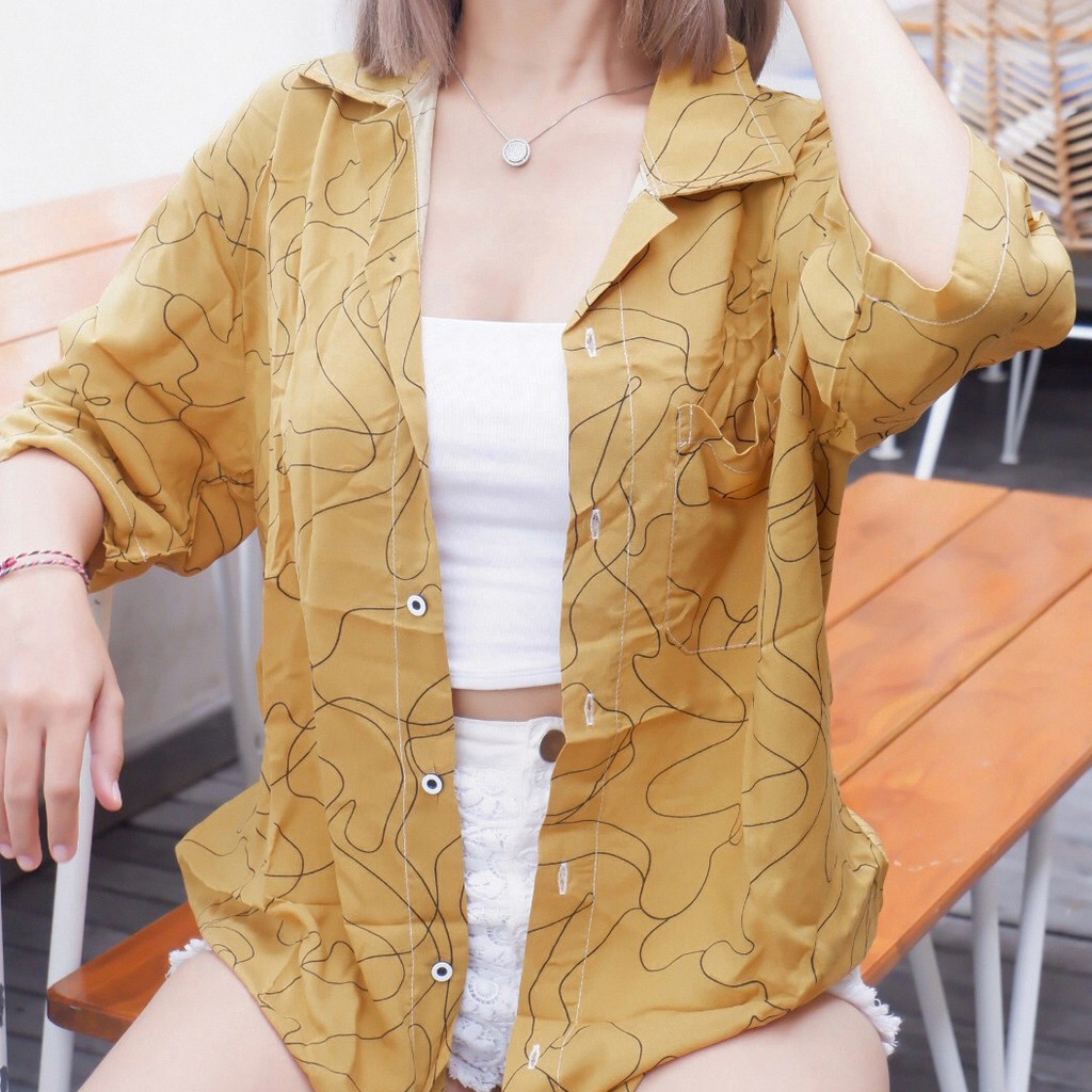 Kemeja pattern line oversize 02