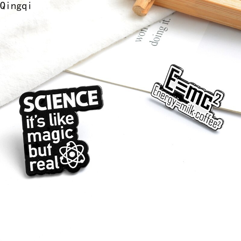 Bros Pin Enamel Desain Kutipan Science Is Magic But Real Energi Untuk Hadiah