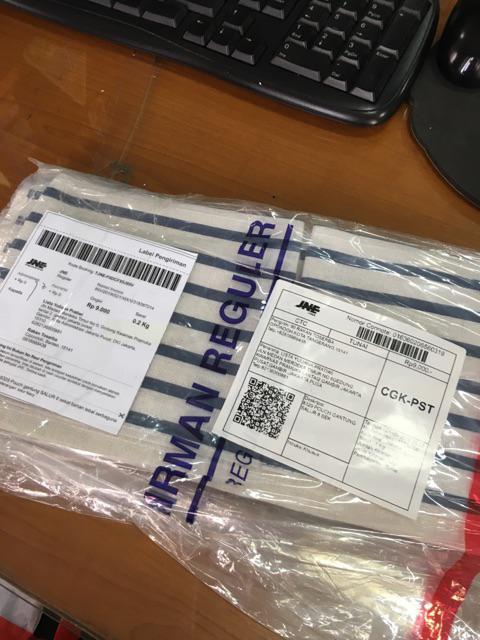 Kantung Pernak Pernik 8 Sekat Bahan Tebal Serbaguna